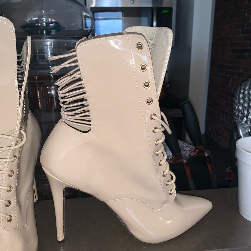 Latex booties